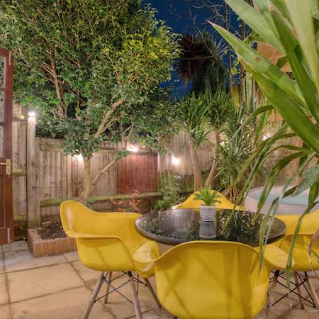 הוילה לונדון The Zen Den With Hot Tub And Garden מראה חיצוני תמונה